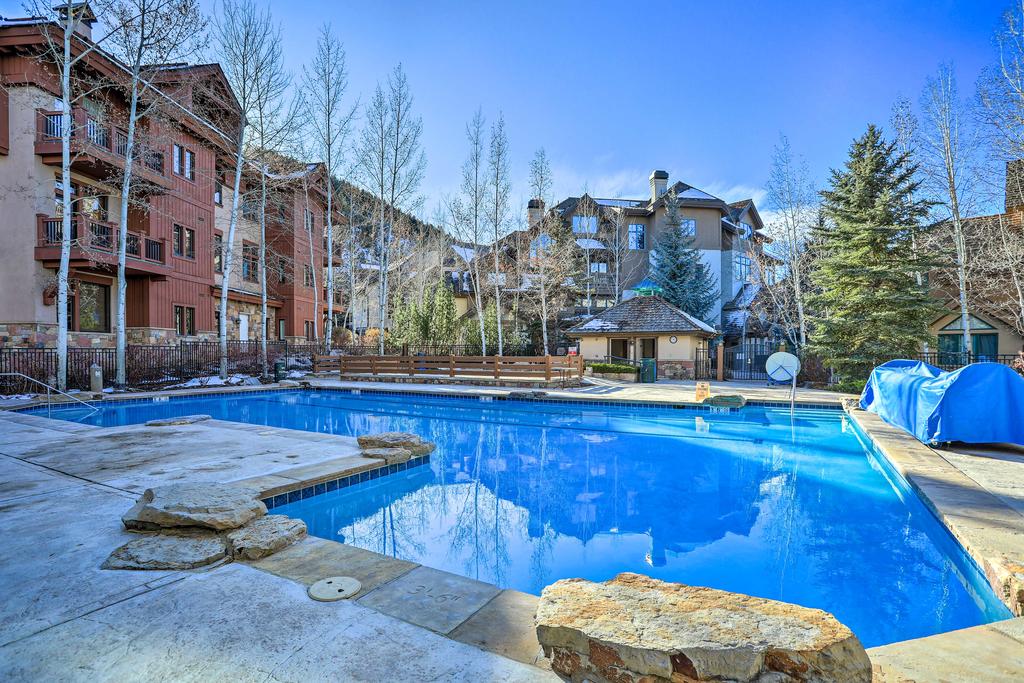 Rustic Mtn Escape, Walk To Ski Lift & Hot Tub - thumb 3
