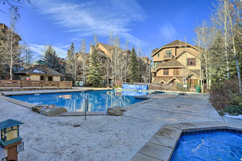 Rustic Mtn Escape, Walk To Ski Lift & Hot Tub - thumb 0