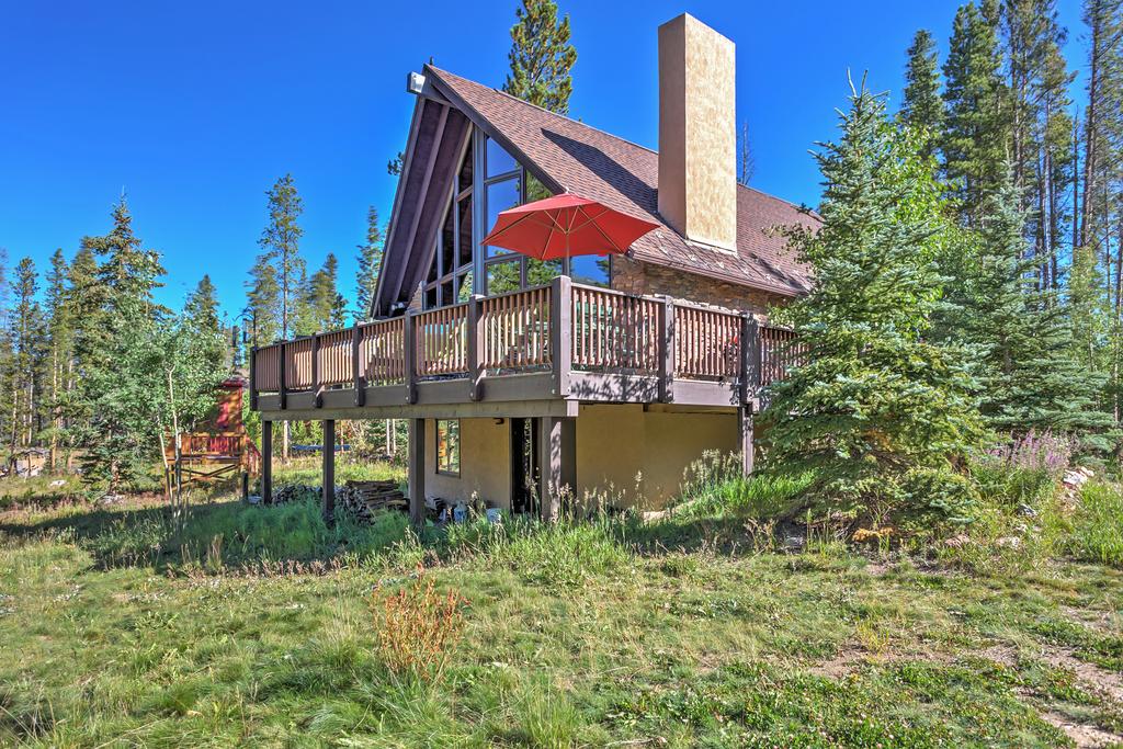 Rustic Mtn View House With Deck & Hot Tub In Breck! - thumb 2