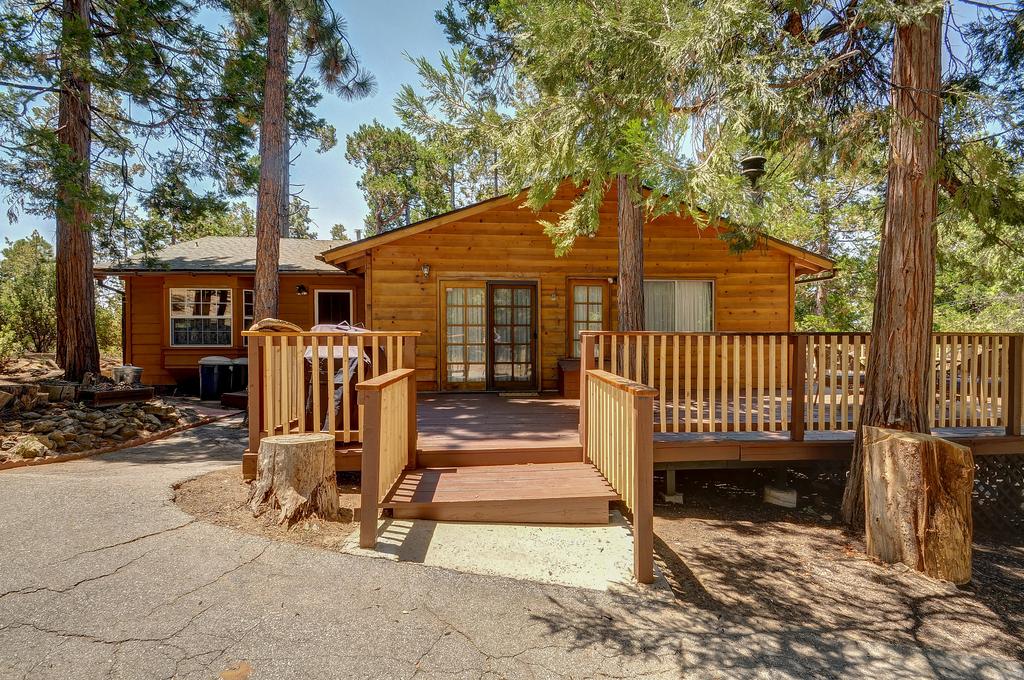 Rustic Pine Manor - thumb 0