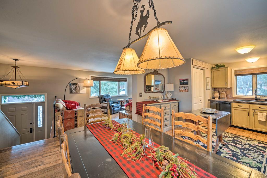 Rustic Red Lodge Home - 7 Miles To Ski Area! - thumb 1
