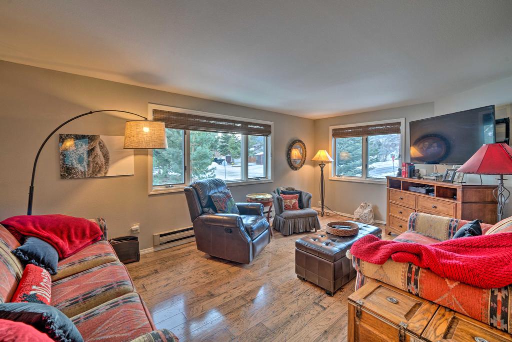 Rustic Red Lodge Home - 7 Miles To Ski Area! - thumb 3