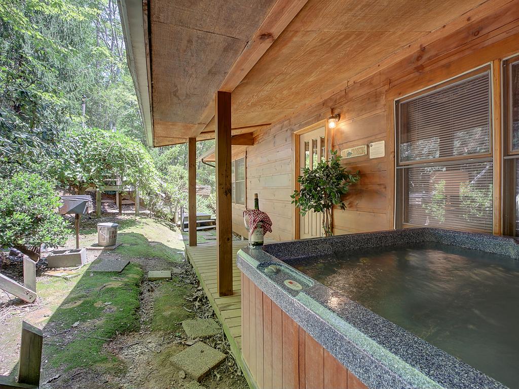 Rustic Retreat - thumb 2