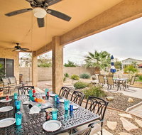 San Tan Mountain Retreat with Yard  Pool Access - Accommodation Los Angeles