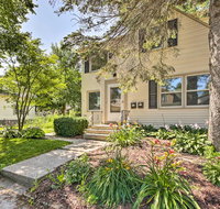 Sheboygan Getaway with Yard 1Mi to Lake Michigan - Accommodation Los Angeles