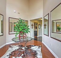 Southaven Home on 8 Acres with Private Pool  Porch - Accommodation Los Angeles