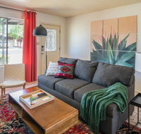 Spacious 5BR Home in Tempe by WanderJaunt - Accommodation Los Angeles
