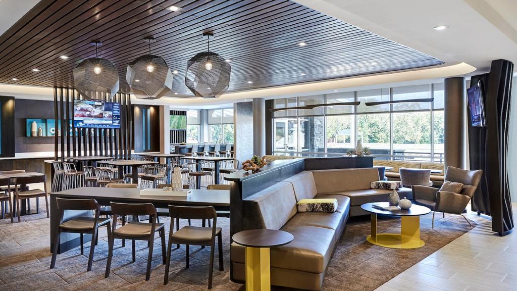 SpringHill Suites Hilton Head Island - thumb 2