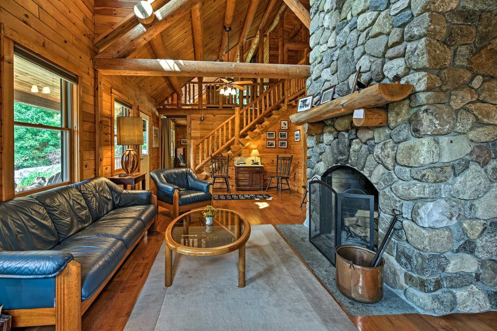 Stellar Wilmington House On 20 Wooded ADK Acres! - thumb 3