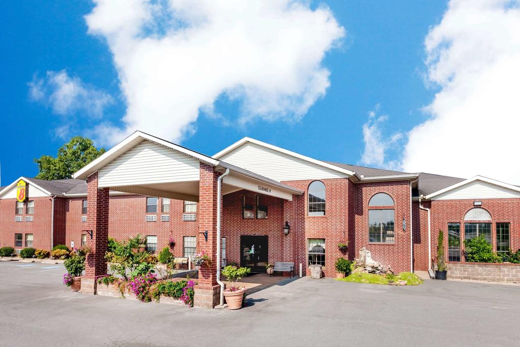 Super 8 By Wyndham Pine Bluff - thumb 0