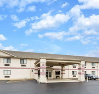 Super 8 by Wyndham Yorkville - Accommodation Los Angeles