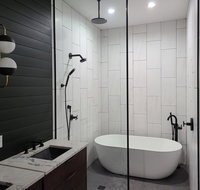 The Apis Hotel  Restaurant - Accommodation Los Angeles