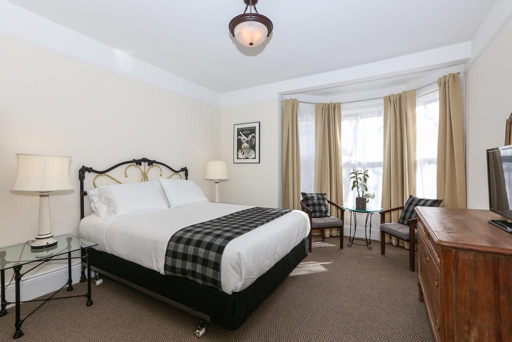 The Grove Inn - thumb 2