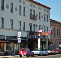 The Holland Hotel - Accommodation Los Angeles