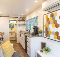 The Honeycomb-Tiny Container Home 12 Min. to Magnolia/Baylor - Accommodation Los Angeles