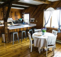 The Love Cottage in Harpers Ferry by the lake - Accommodation Los Angeles