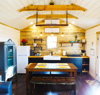 Tiny Home Cabin with a Priceless Sunset - Accommodation Los Angeles