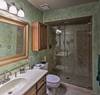 Townhouse with Deck, 4 Mi to Desoto Golf Course! - Accommodation Los Angeles