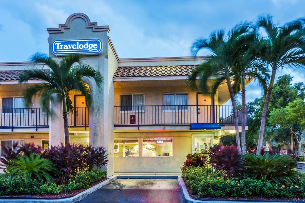Travelodge By Wyndham Riviera Beach/West Palm - thumb 0