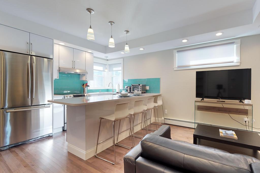 Turner Street Collection - thumb 2