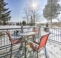 Waterfront Baileys Harbor Studio on Lake Michigan - Accommodation Los Angeles