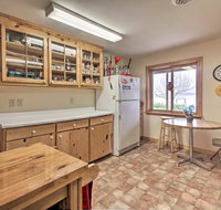 Waterfront Big Stone Lake Home with Dock & Views - Accommodation Los Angeles