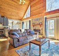 Waterfront Cabin on Lake Sinclair with Private Dock! - Accommodation Los Angeles