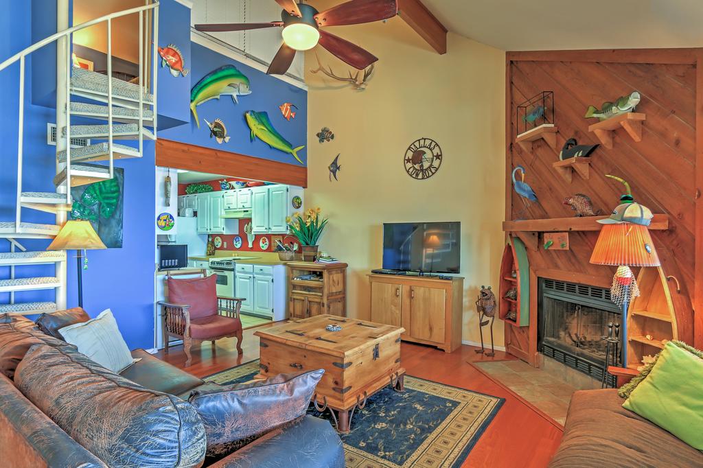 Waterfront Granbury Home With 2 Decks & Lake Views! - thumb 1