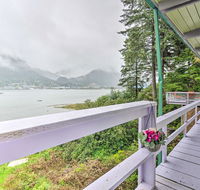 Waterfront House with Glacial Views - Near Downtown! - Accommodation Los Angeles