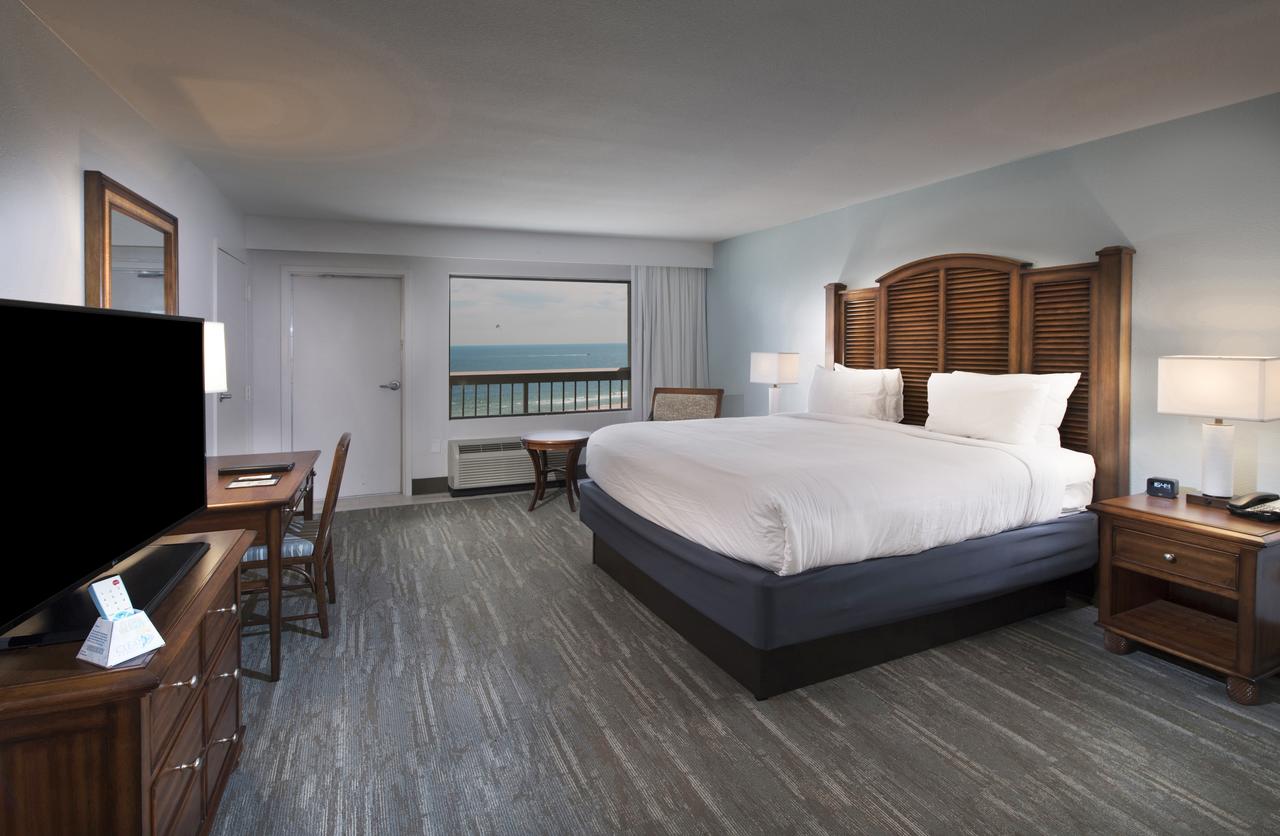 The Island House Hotel A Doubletree By Hilton - thumb 6