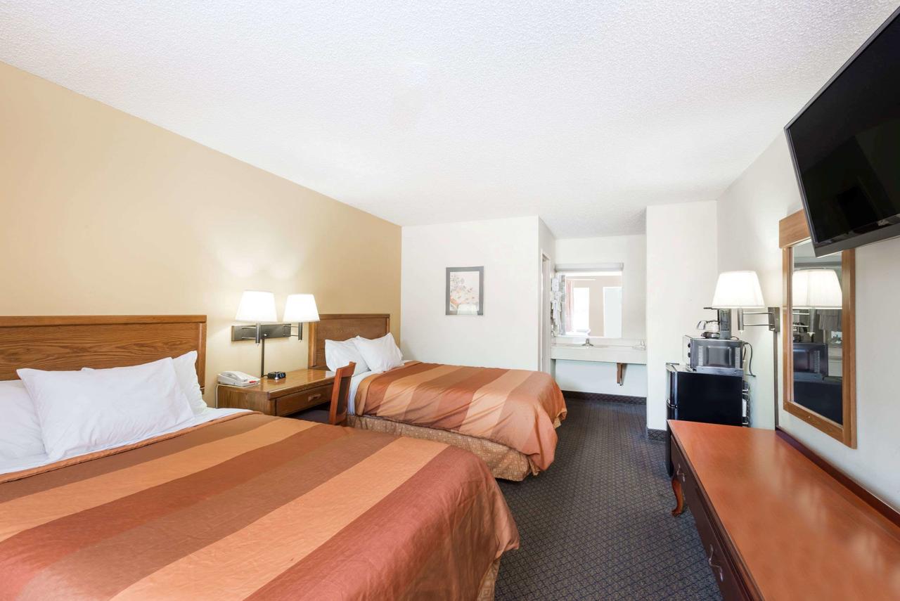 Days Inn By Wyndham Fort Payne - thumb 28
