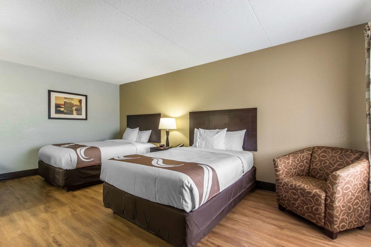 Quality Inn Downtown Historic District - thumb 8
