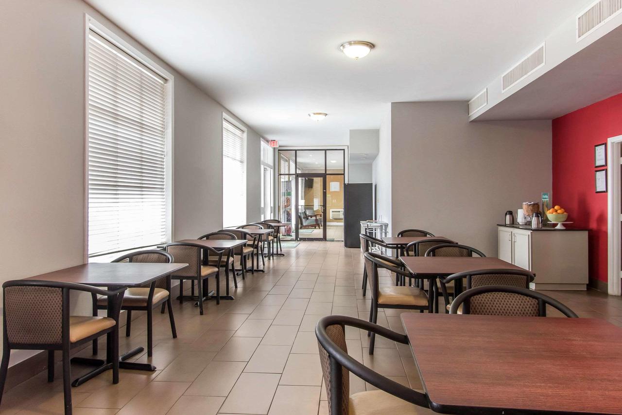 Quality Inn Downtown Historic District - thumb 30