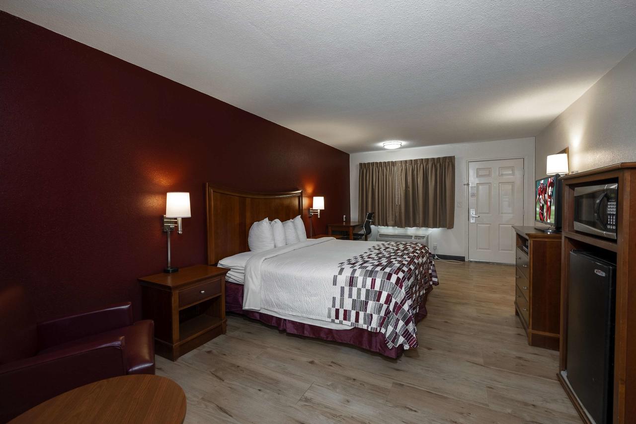 Red Roof Inn & Suites Dothan - thumb 2