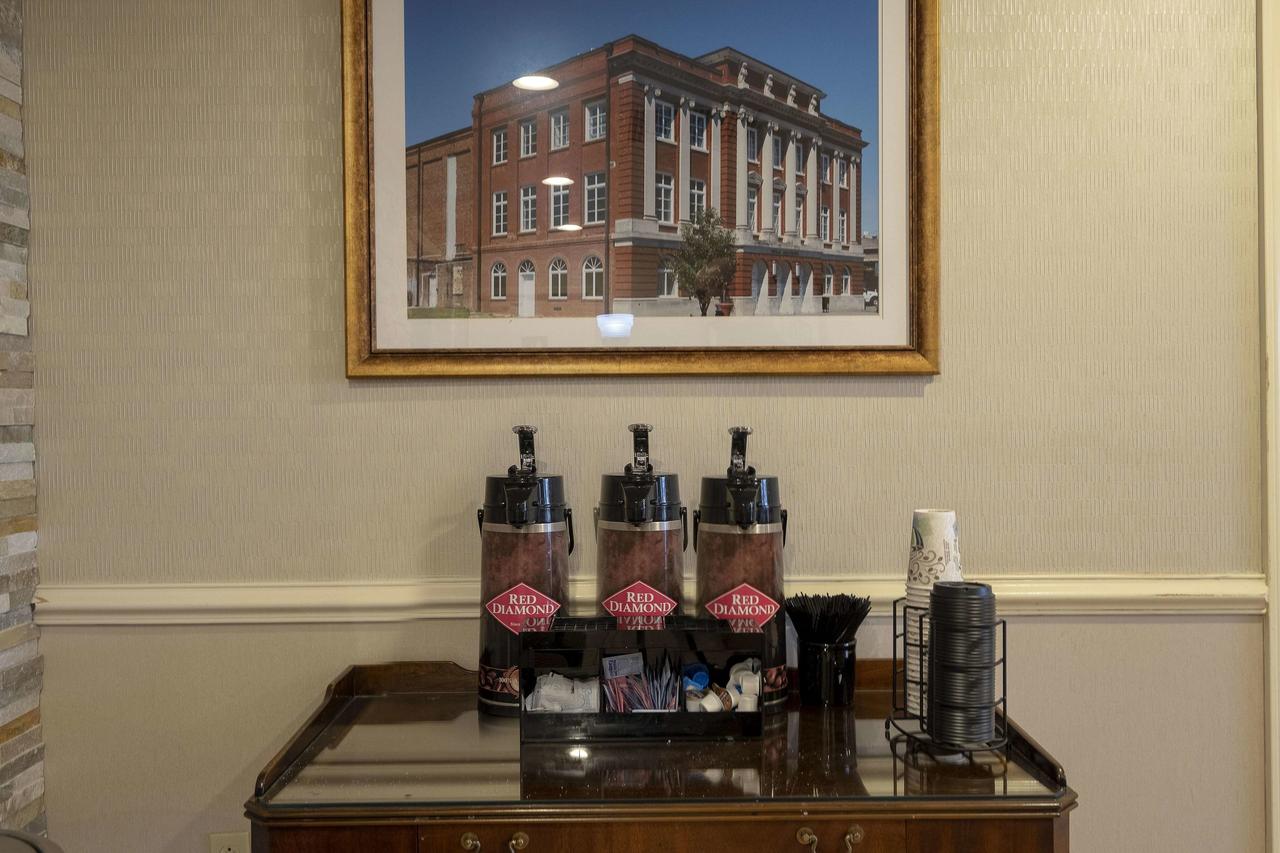 Red Roof Inn & Suites Dothan - thumb 35