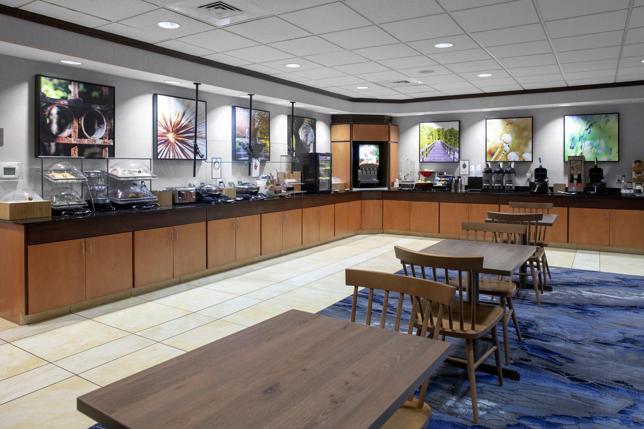 Fairfield Inn And Suites By Marriott Gadsden - thumb 20