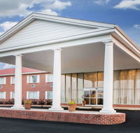 Super 8 by Wyndham Phenix City - Accommodation Los Angeles