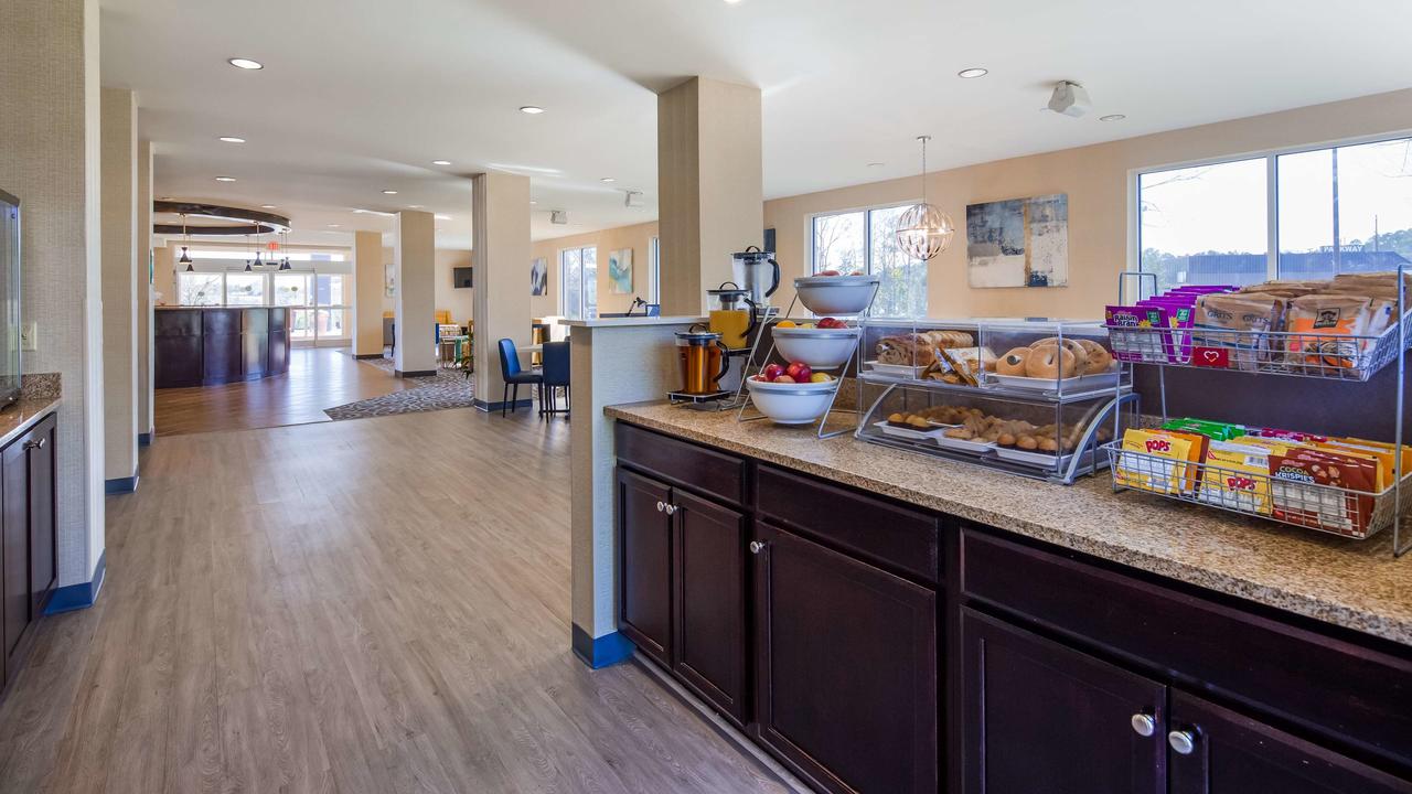 Best Western Dothan Inn & Suites - thumb 19