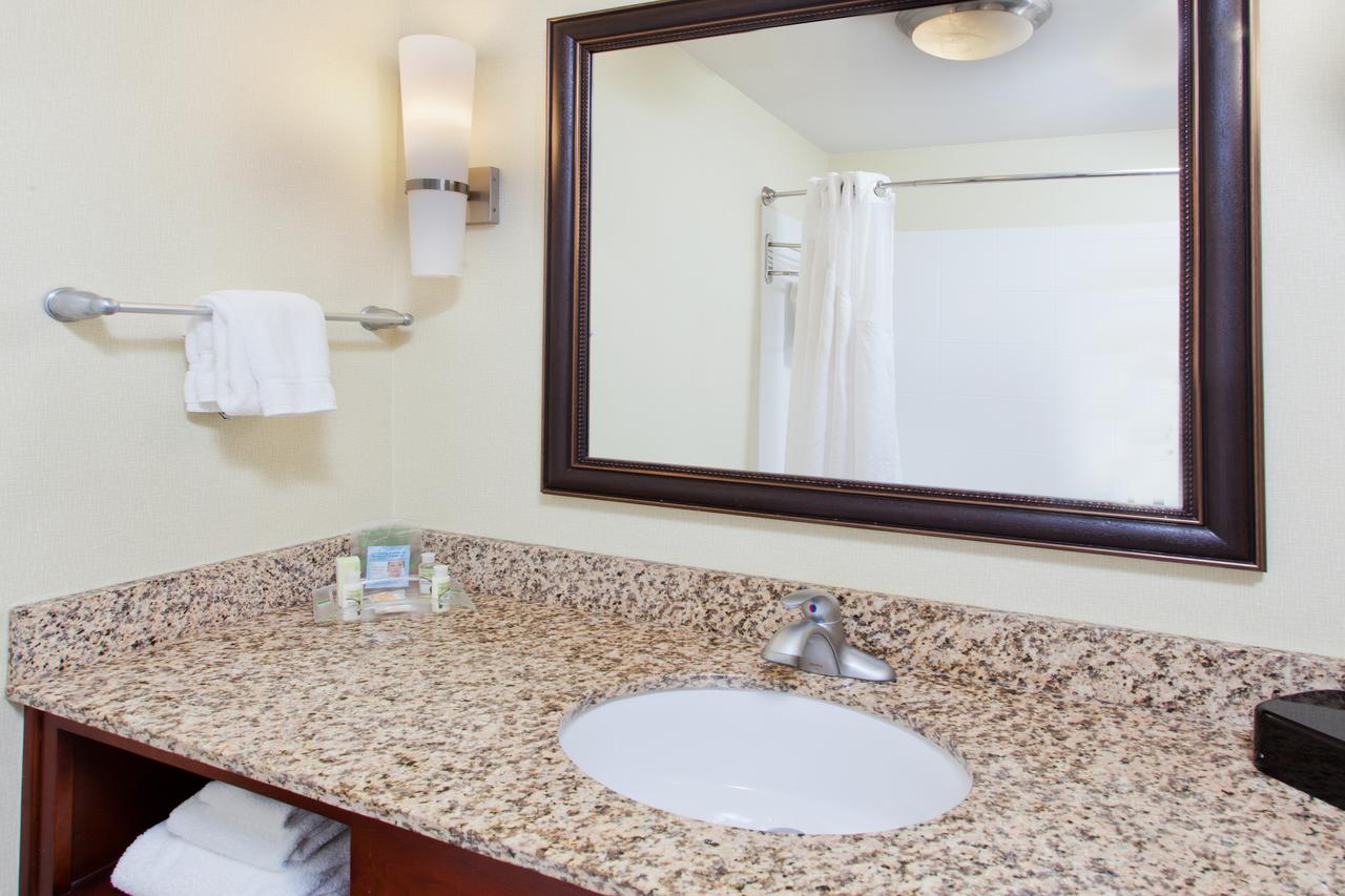 Wiregrass Hotel - thumb 20
