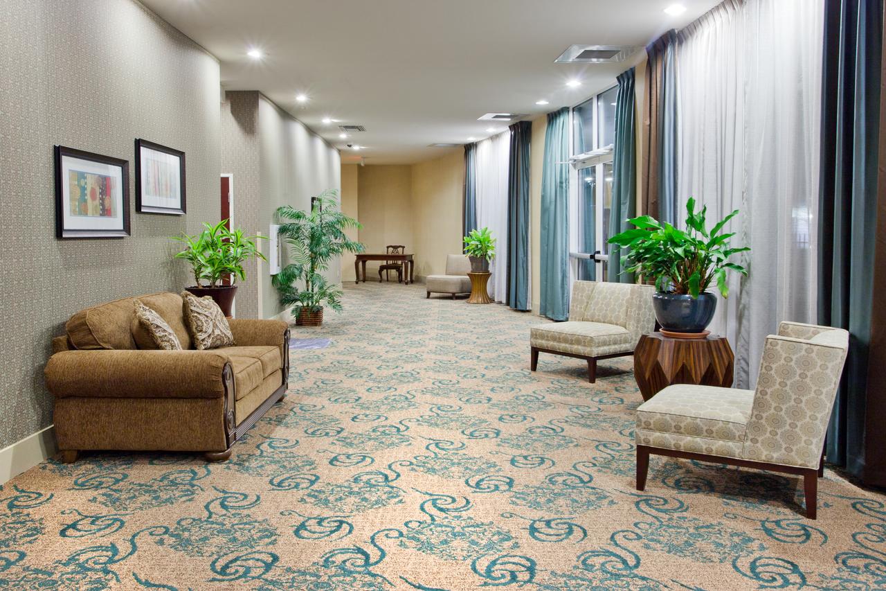 Wiregrass Hotel - thumb 12