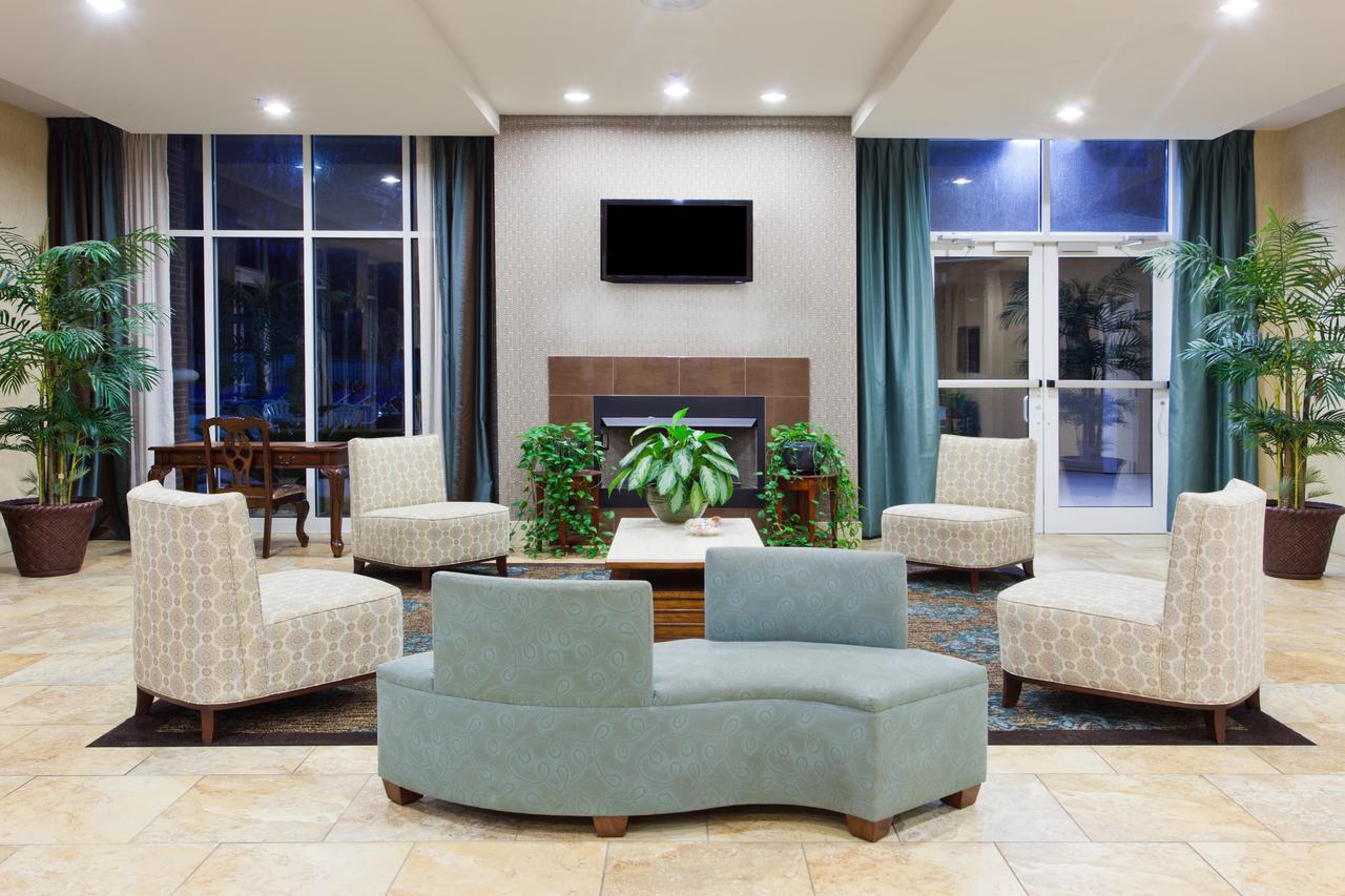 Wiregrass Hotel - thumb 1