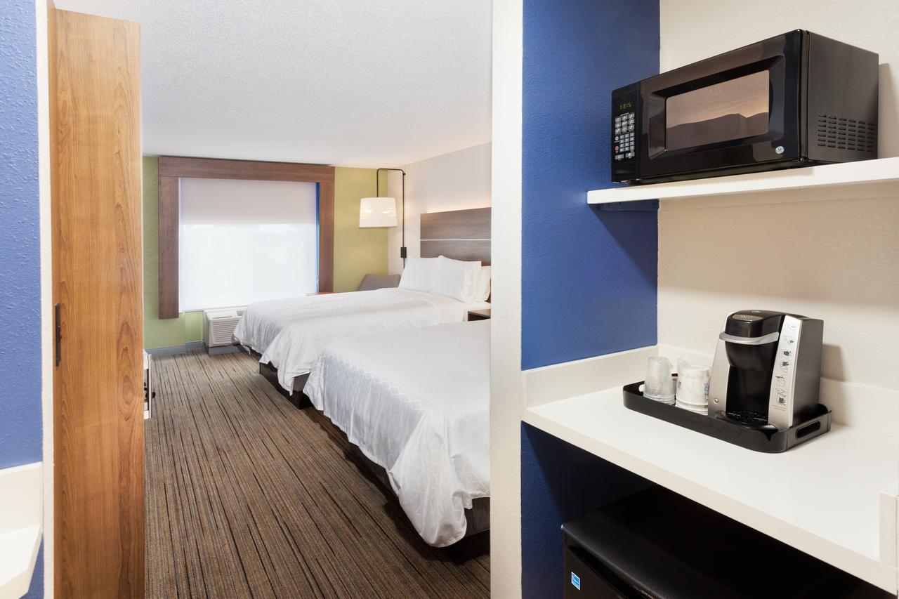 Holiday Inn Express Hotel & Suites Dothan North - thumb 30