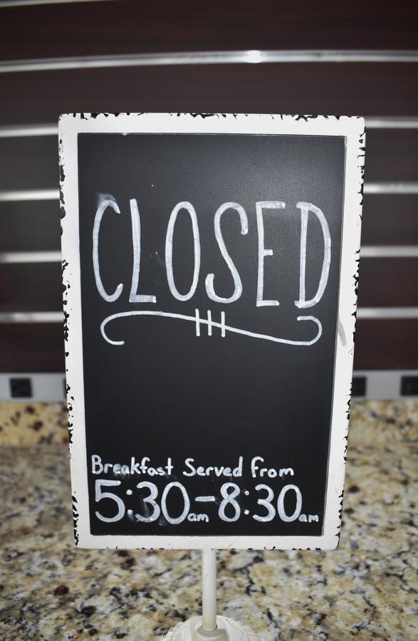 Gadsden Inn And Suites - thumb 8