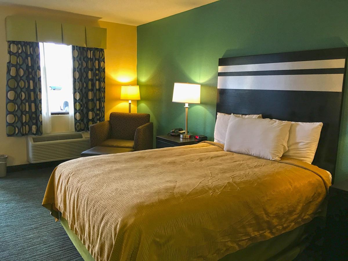 GuestHouse Inn Dothan - thumb 9