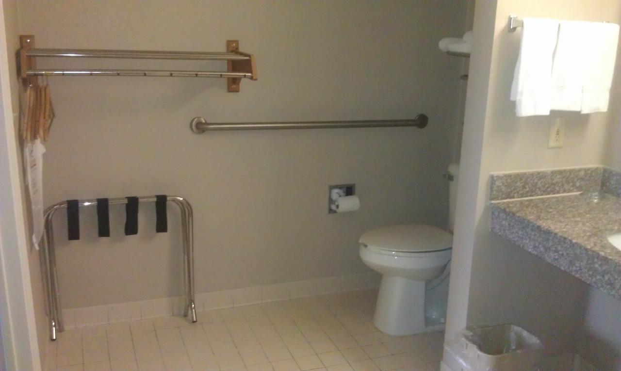 GuestHouse Inn Dothan - thumb 34