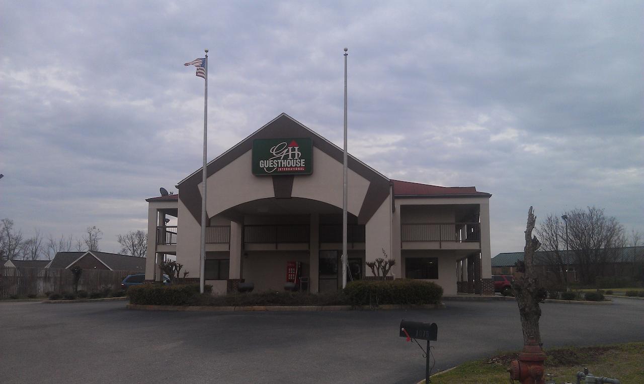 GuestHouse Inn Dothan - thumb 13