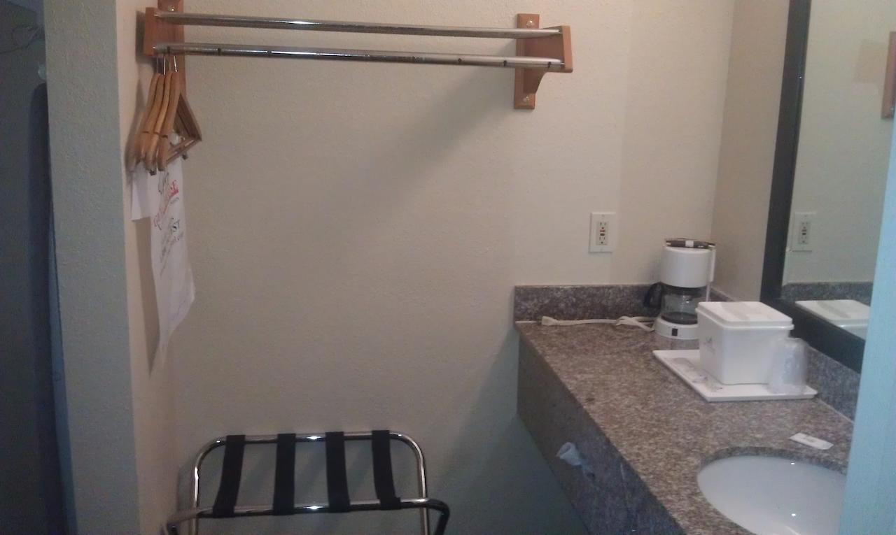 GuestHouse Inn Dothan - thumb 32