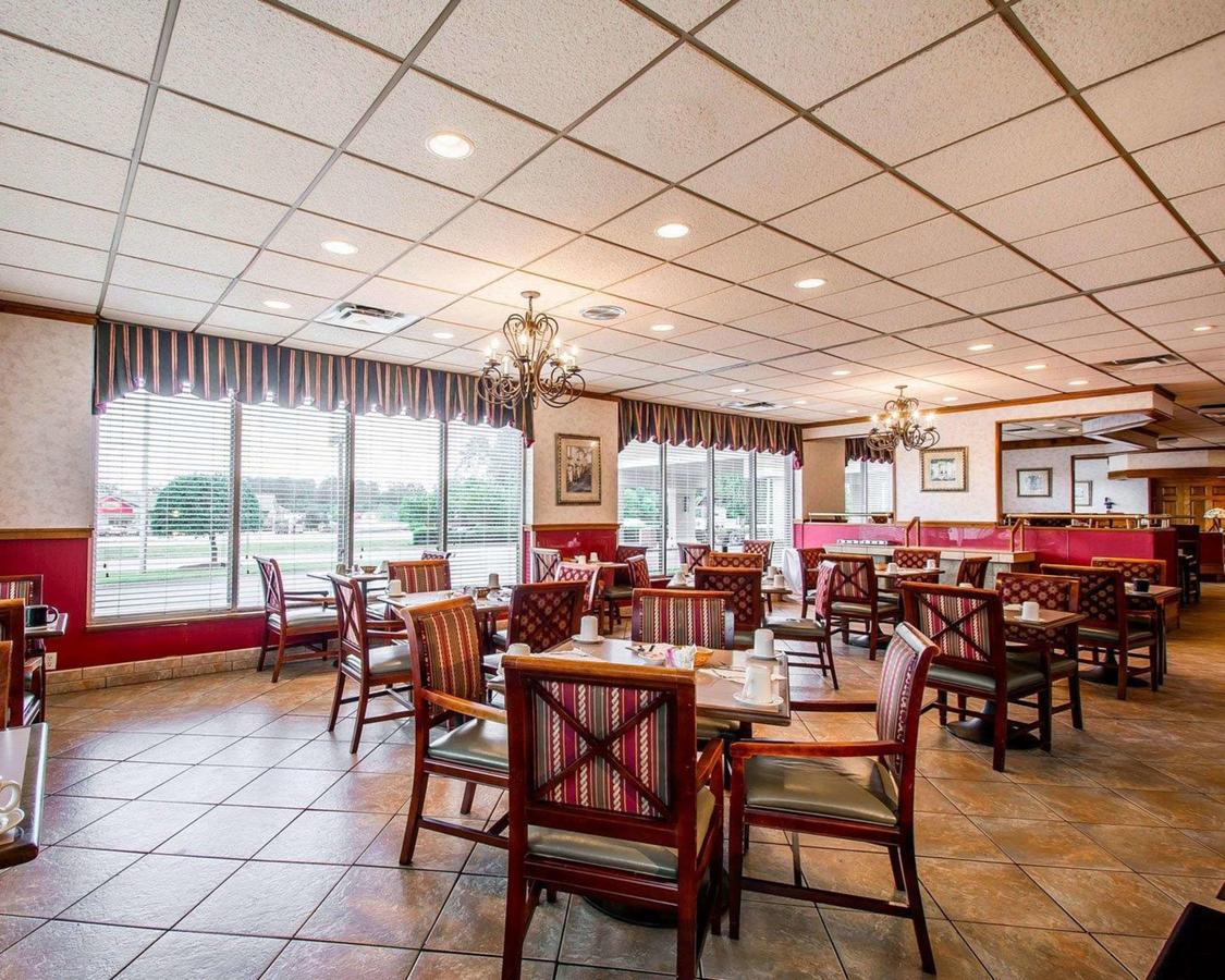 Clarion Inn & Suites Dothan South - thumb 32