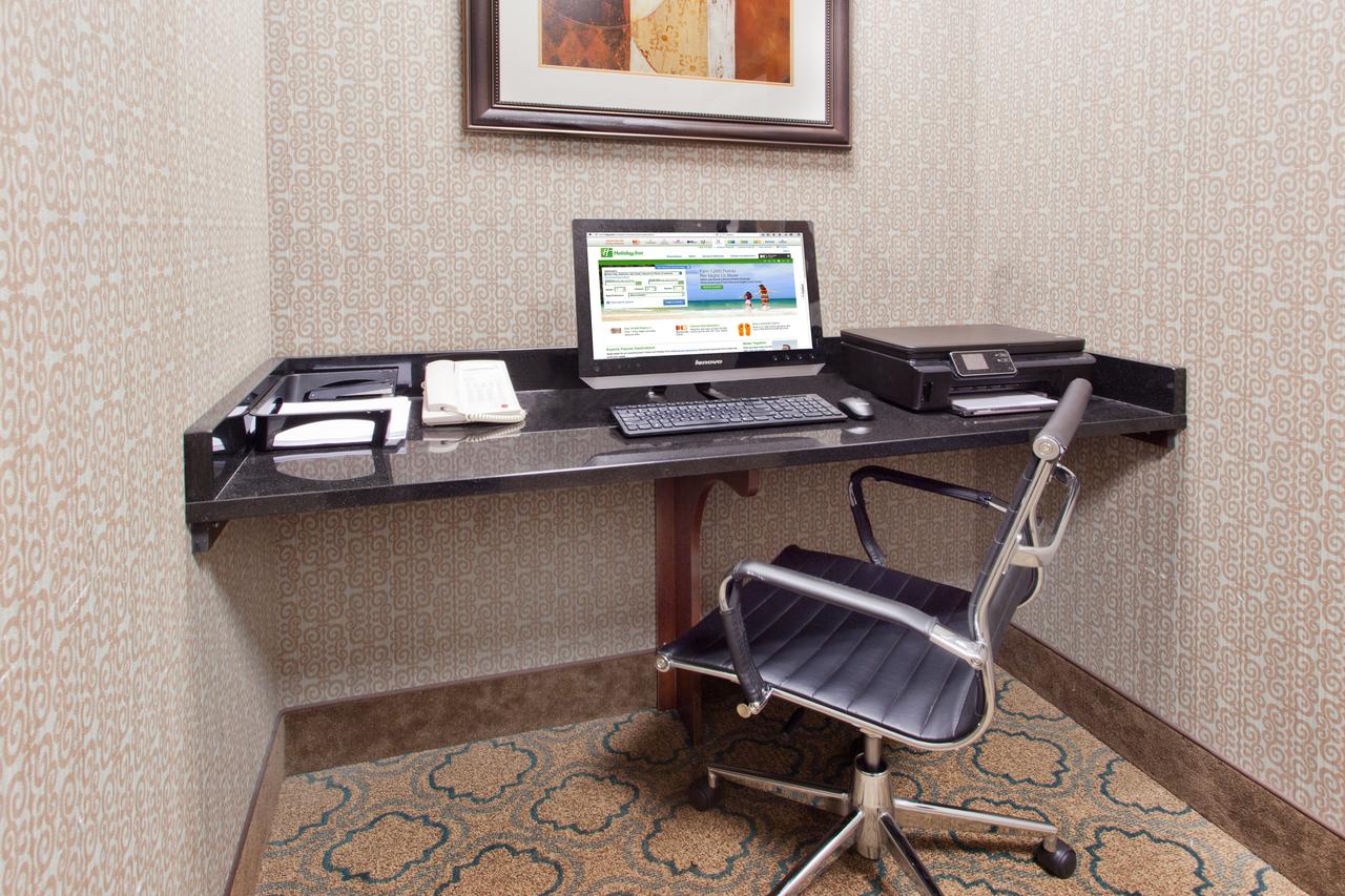 Holiday Inn & Suites Dothan - thumb 16