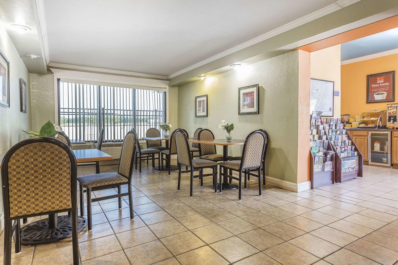 Econo Lodge Gadsden - Attalla - thumb 16